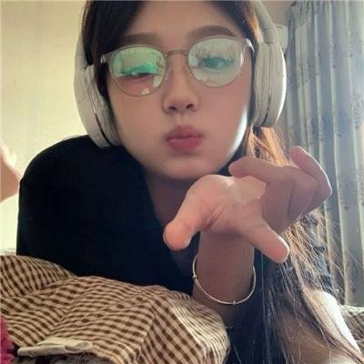 七个毕业生